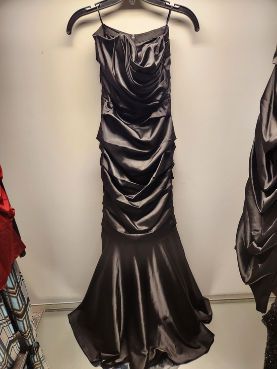 le chateau Dresses & Skirts - Black Satin Strapless Mermaid Gown